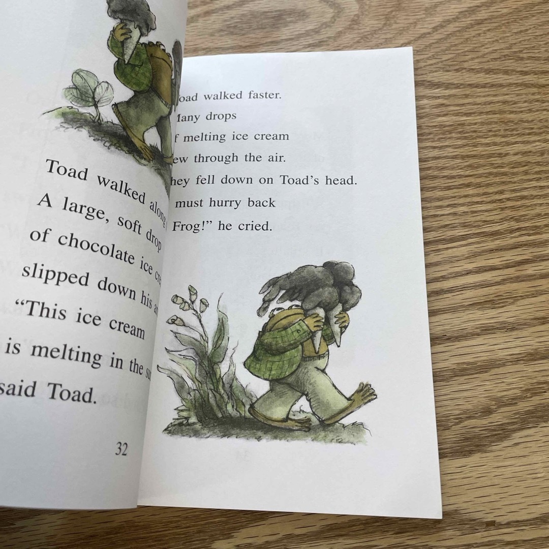 ＦＲＯＧ　ＡＮＤ　ＴＯＡＤ　ＡＬＬ　ＹＥＡＲ（ＩＣＲ　２） エンタメ/ホビーの本(洋書)の商品写真