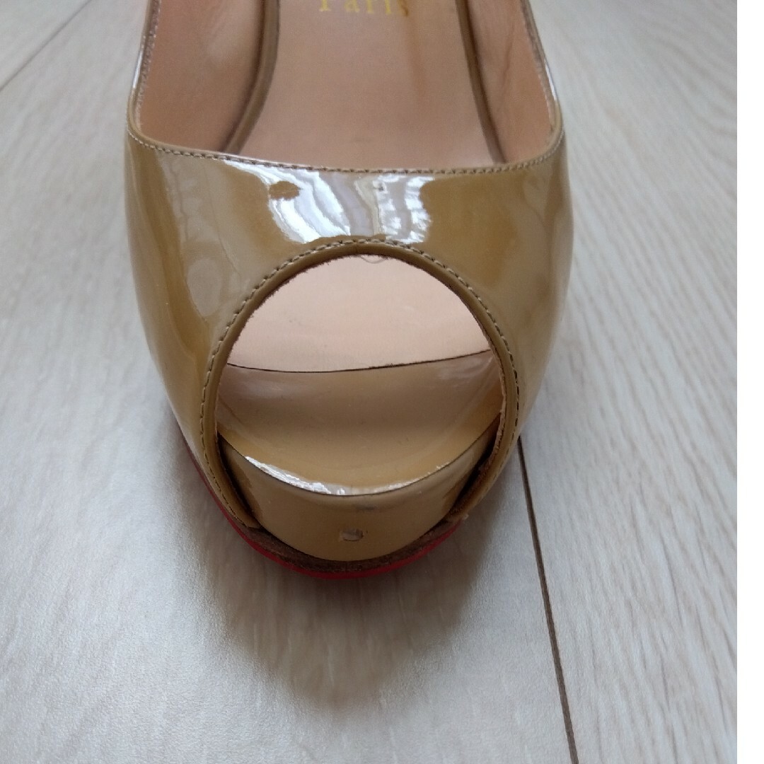 Christian Louboutin(クリスチャンルブタン)のクリスチャンルブタン　オープントゥパンプス　37 レディースの靴/シューズ(ハイヒール/パンプス)の商品写真