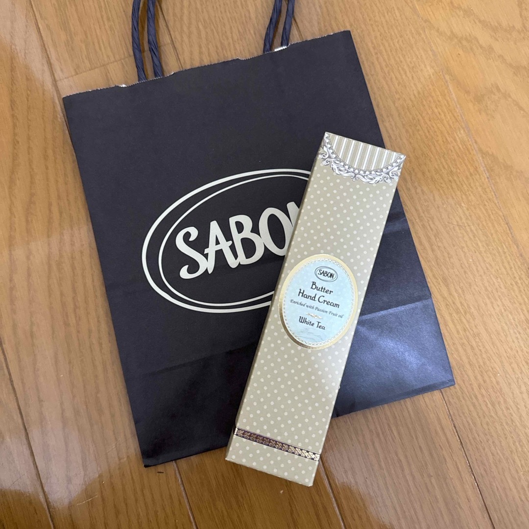 SABON(サボン)のsabon バターハンドクリーム　ホワイトティー　75ml コスメ/美容のボディケア(ハンドクリーム)の商品写真