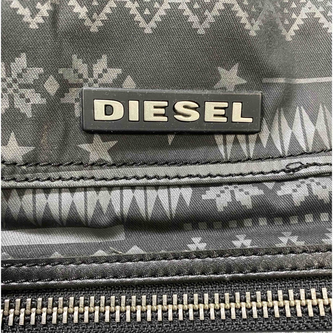 DIESEL(ディーゼル)のDIESEL リュック メンズのバッグ(バッグパック/リュック)の商品写真