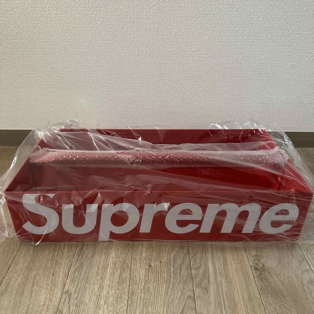 Supreme(シュプリーム)のSupreme Mac Tools Tote Tray "Red" インテリア/住まい/日用品の収納家具(ケース/ボックス)の商品写真