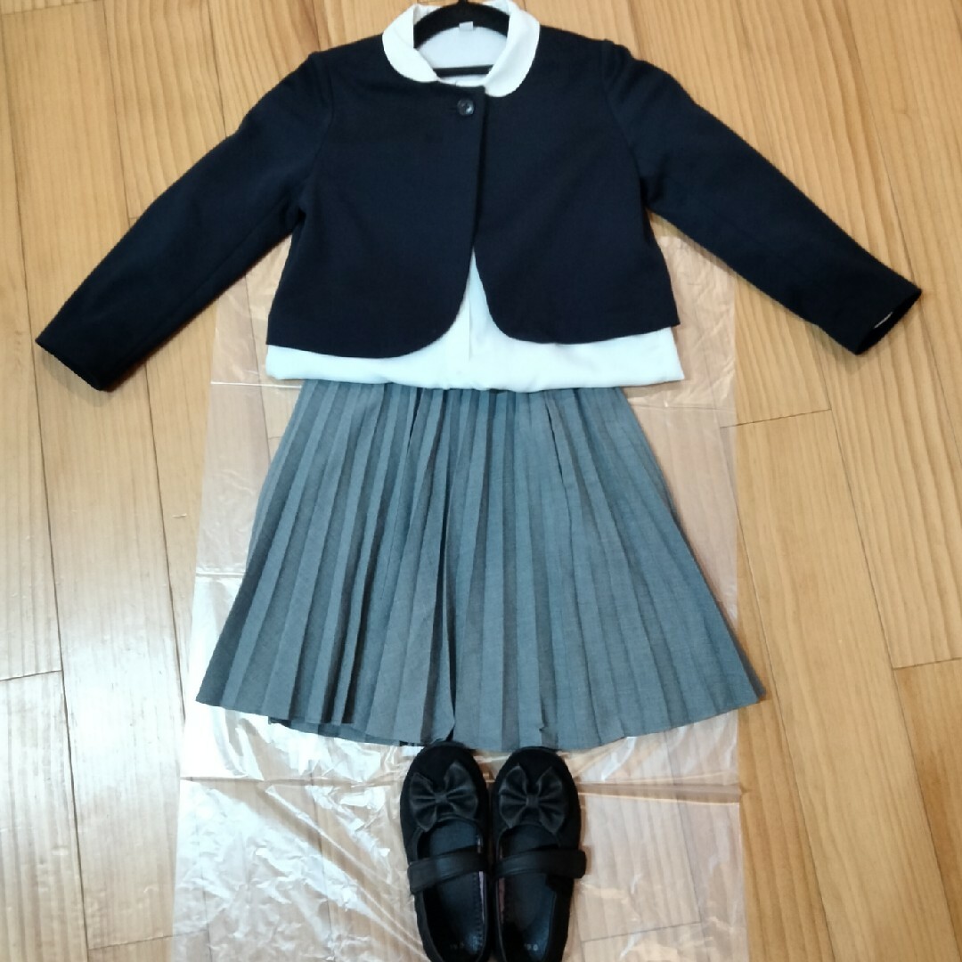 UNIQLO(ユニクロ)の女児フォーマル キッズ/ベビー/マタニティのキッズ服女の子用(90cm~)(ドレス/フォーマル)の商品写真