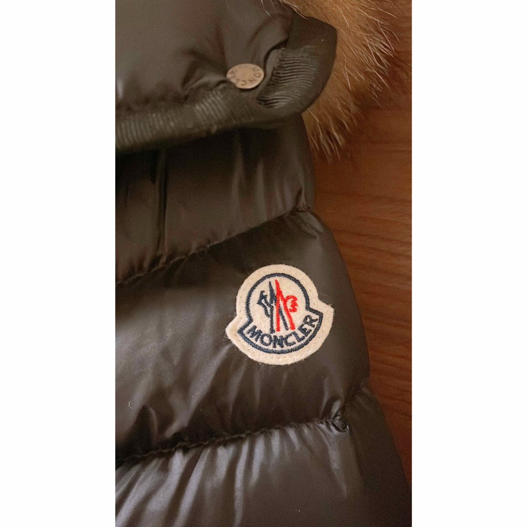 MONCLER(モンクレール)の新品★フォックスファー【MONCLER】HERMIFUR_BLACK レディースのジャケット/アウター(ダウンコート)の商品写真