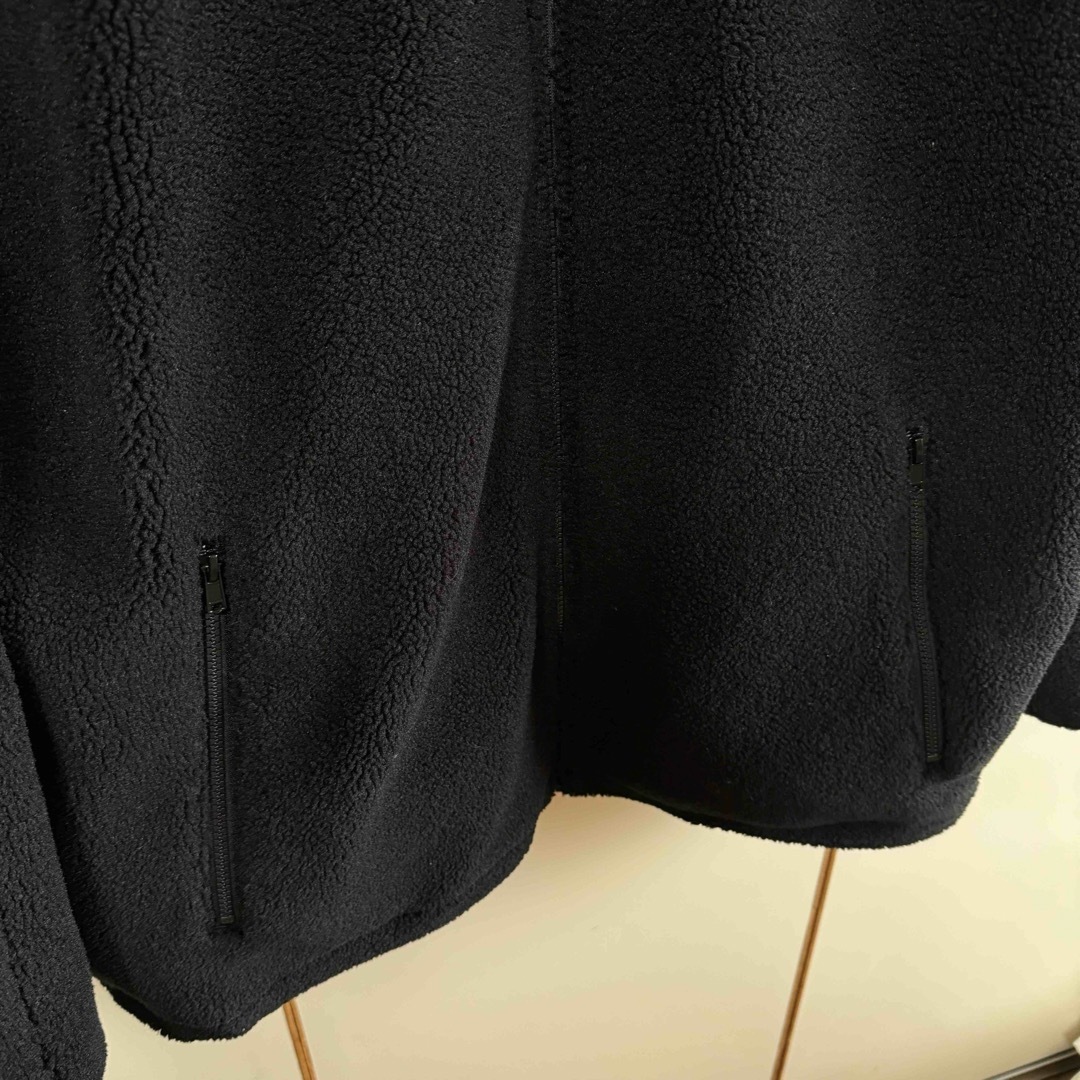 Disney(ディズニー)のAreeam アリーム ミッキー ボアブルゾン　あいにゃん レディースのジャケット/アウター(ブルゾン)の商品写真