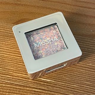 ミシャ(MISSHA)のMISSHA グリッタープリズムシャドウ GVL01(アイシャドウ)