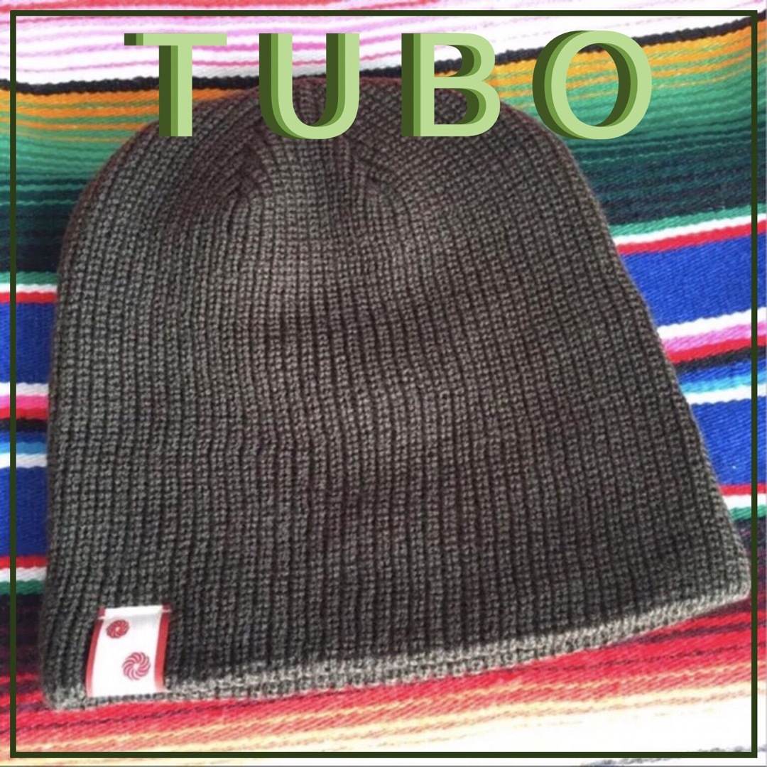 carhartt(カーハート)のTSUBO壺限定ニットキャップビーニー帽子khaki 1点物 メンズの帽子(ニット帽/ビーニー)の商品写真