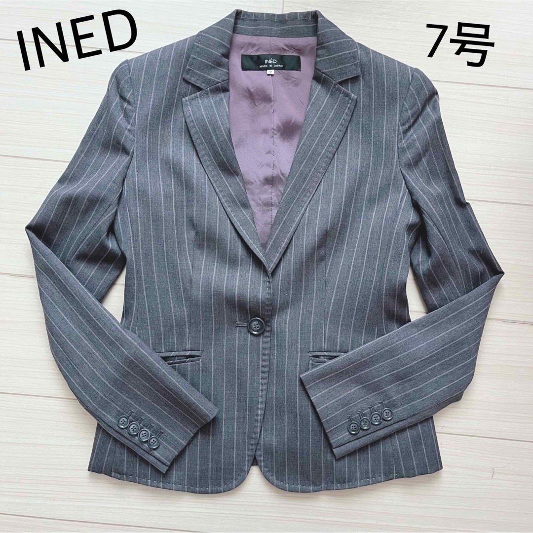 INED(イネド)のINED レディース ストライプ ジャケット スーツ レディースのジャケット/アウター(テーラードジャケット)の商品写真