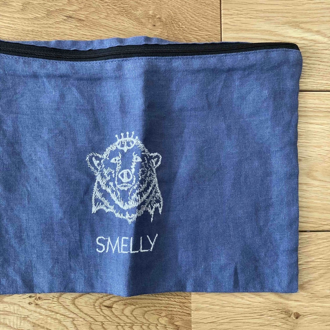 SMELLY(スメリー)のSMELLY スメリー ポーチ レディースのバッグ(その他)の商品写真