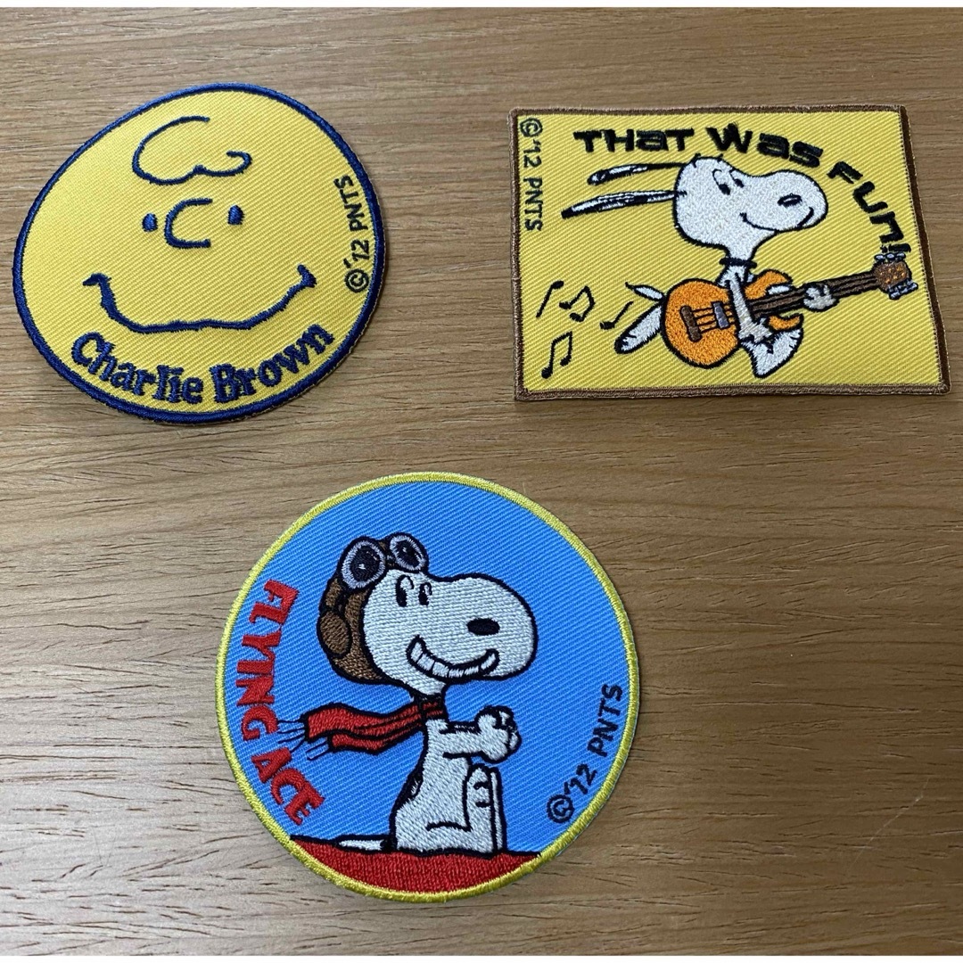 PEANUTS(ピーナッツ)のスヌーピー  ワッペン エンタメ/ホビーのおもちゃ/ぬいぐるみ(キャラクターグッズ)の商品写真