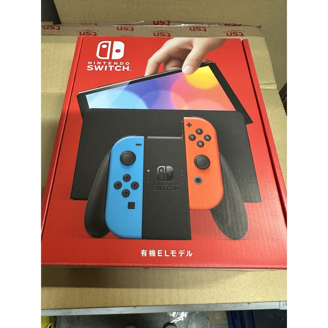 Nintendo Switch(ニンテンドースイッチ)のNintendo Switch 有機ELモデル　ネオン　スイッチ　任天堂 エンタメ/ホビーのゲームソフト/ゲーム機本体(携帯用ゲーム機本体)の商品写真