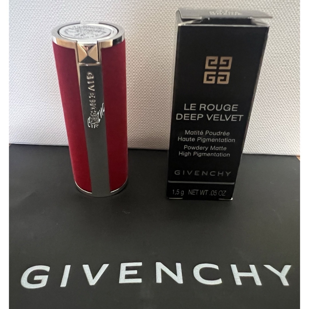 GIVENCHY(ジバンシィ)のジバンシィ　ルージュ　ベルベット　♯37 リップ　口紅 コスメ/美容のベースメイク/化粧品(口紅)の商品写真