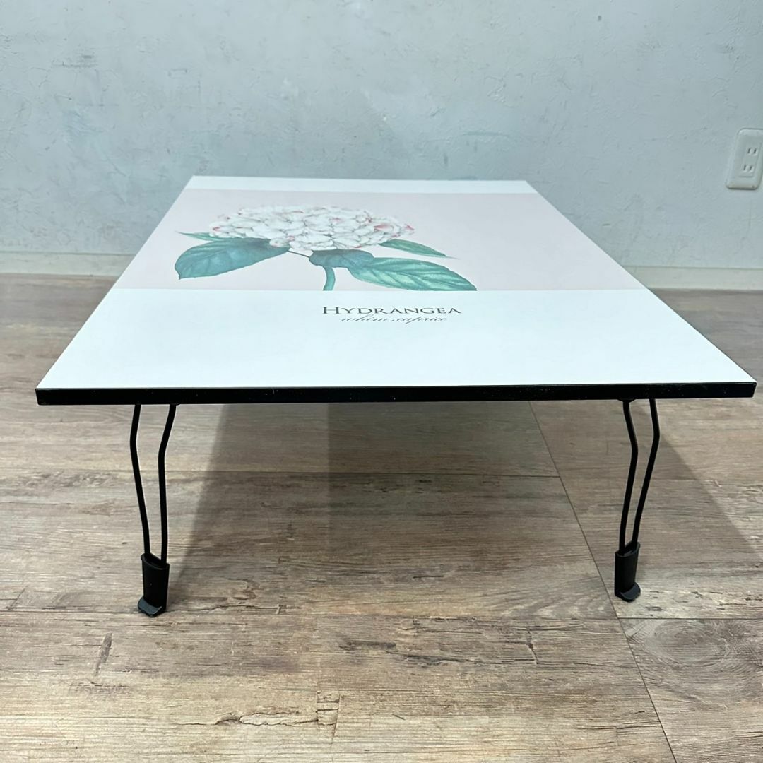 【新品・未使用】　飾って使える、折りたたみテーブル 80×60　Lサイズ インテリア/住まい/日用品の机/テーブル(折たたみテーブル)の商品写真
