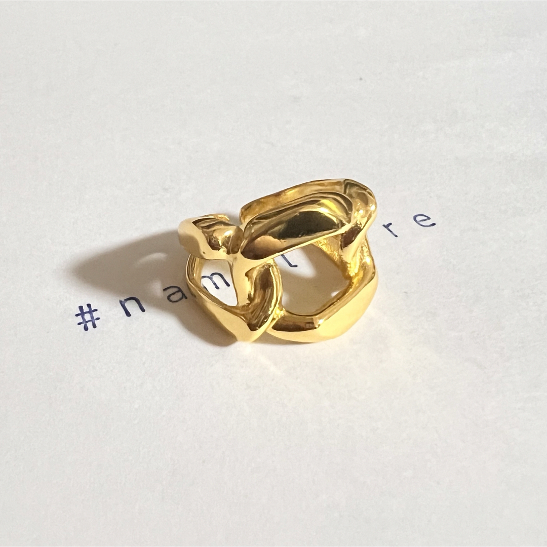 シルバー925 ツイスト ワイド ジオメトリー 鎖 韓国 指輪 ゴールドリングb メンズのアクセサリー(リング(指輪))の商品写真
