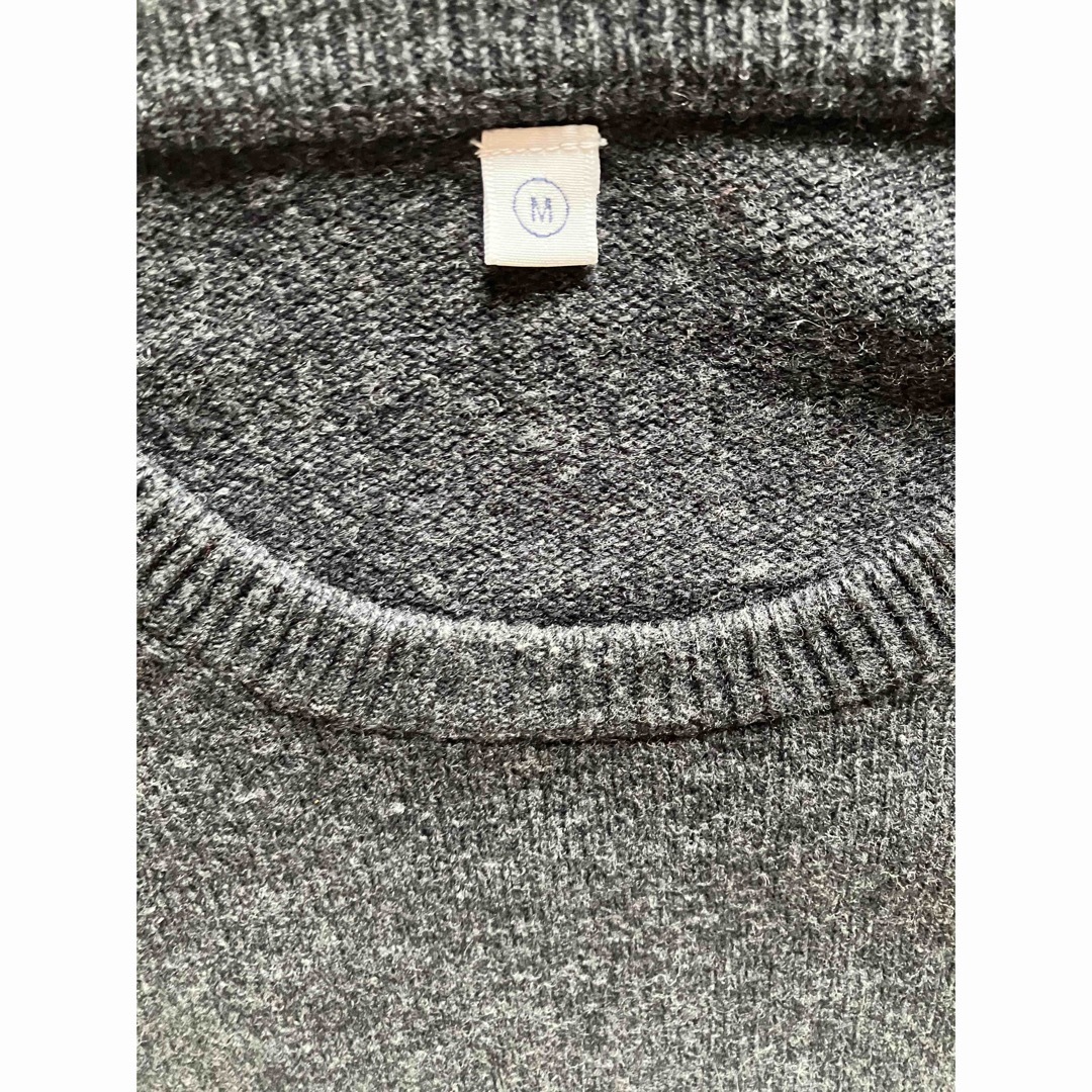 UNIQLO(ユニクロ)の美品✨UNIQLO シンプルなニット　グレー　ラムクルーネック メンズのトップス(ニット/セーター)の商品写真