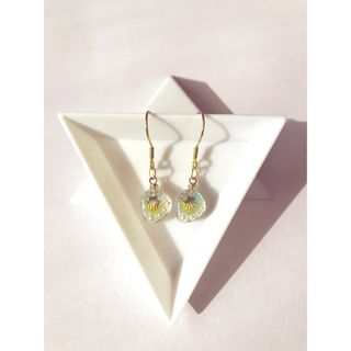 ピアス(ピアス)