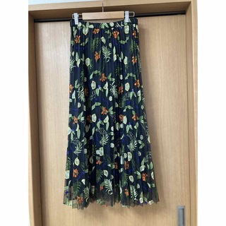 グレースコンチネンタル(GRACE CONTINENTAL)のダイナグラムの総刺繍のスカート(ロングスカート)