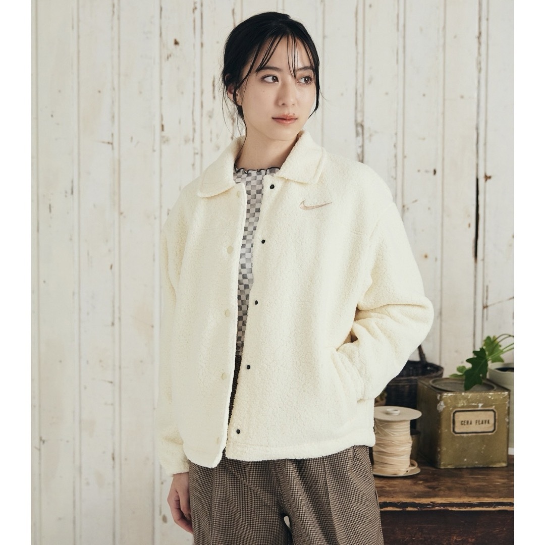 NIKE - 新品☆定価12760円☆NIKE☆ボア☆ジャケット☆ホワイト NIKE - 新品☆定価12760円☆NIKE☆ボア☆ジャケット☆ホワイト