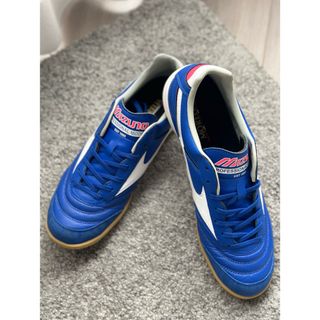 ミズノ(MIZUNO)の【国内2000足限定】モレリア  in(シューズ)