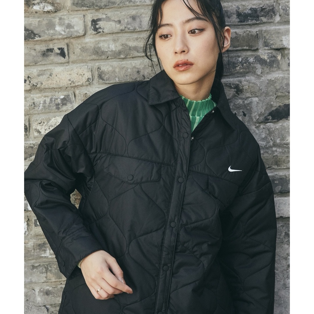 NIKE(ナイキ)の新品★定価20240円★NIKE★キルティング★ジャケット★ブルゾン★Mサイズ レディースのジャケット/アウター(その他)の商品写真