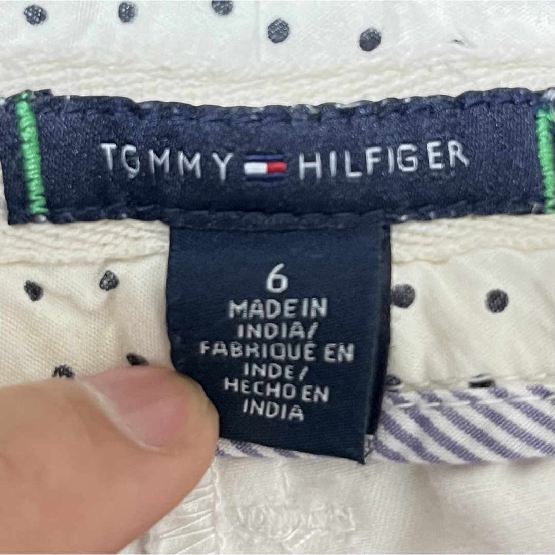 TOMMY HILFIGER(トミーヒルフィガー)のトミーヒルフィガー　ハーフパンツ　ショートパンツ　ホワイト　M  レディースのパンツ(ショートパンツ)の商品写真