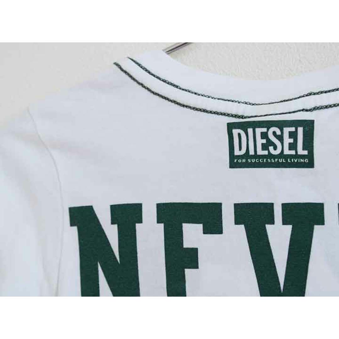 DIESEL(ディーゼル)の†ディーゼル/DIESEL†110cm(4) 長袖Tシャツ/長袖カットソー/ロンT 白【中古】子供服 キッズ kids 男の子 女の子 春秋冬 102132 tops キッズ/ベビー/マタニティのキッズ服女の子用(90cm~)(Tシャツ/カットソー)の商品写真