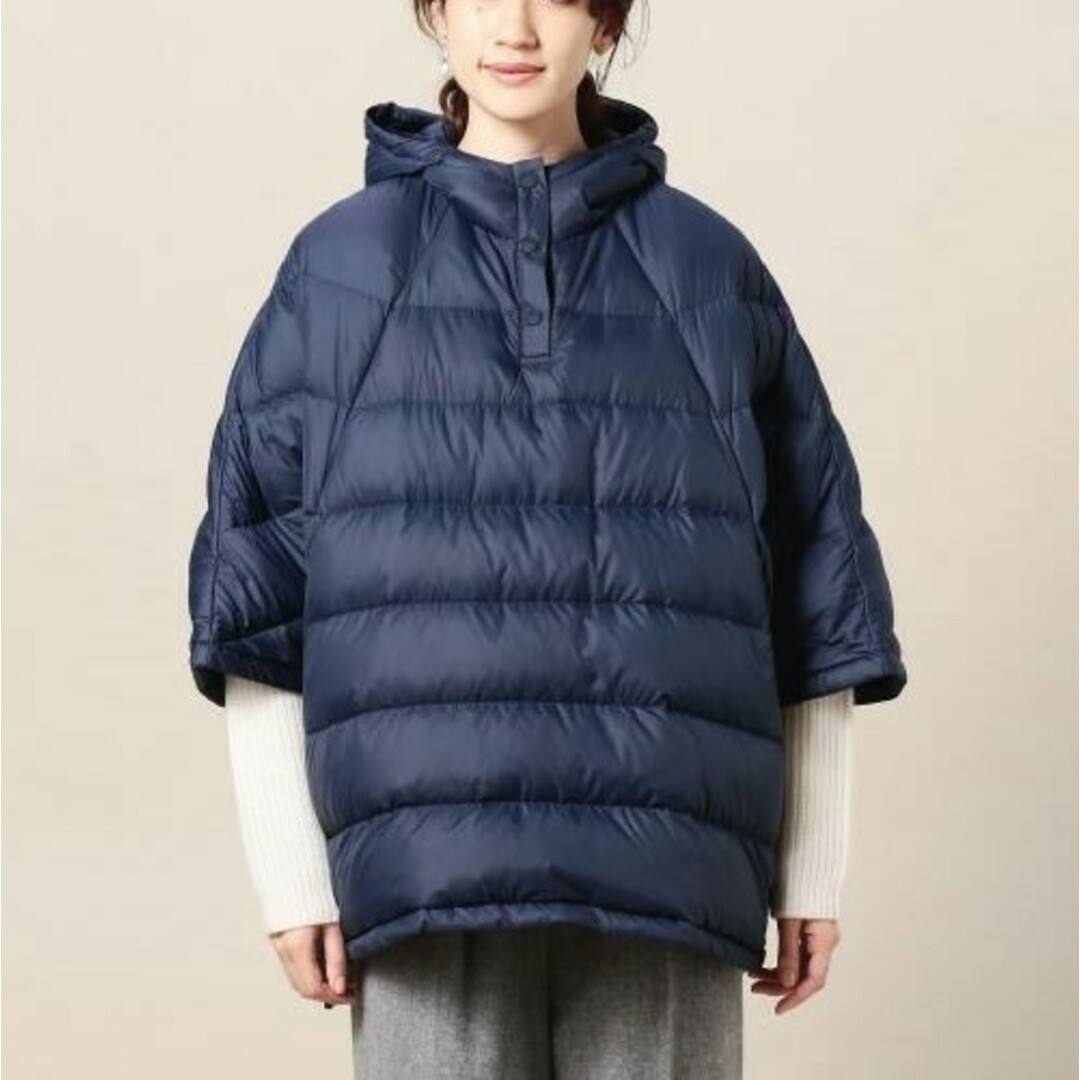 THE NORTH FACE(ザノースフェイス)のTHE NORTH FACE ザ・ノースフェイス Pillowcho ピローチョ ダウンポンチョ NDW91737 M ネイビー ジャケット アウター【中古】【THE NORTH FACE】 レディースのジャケット/アウター(ポンチョ)の商品写真