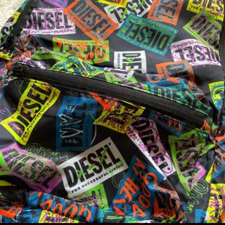 ディーゼル(DIESEL)のDIESEL KIDS リュック カラフル 新品未使用‼️(リュックサック)