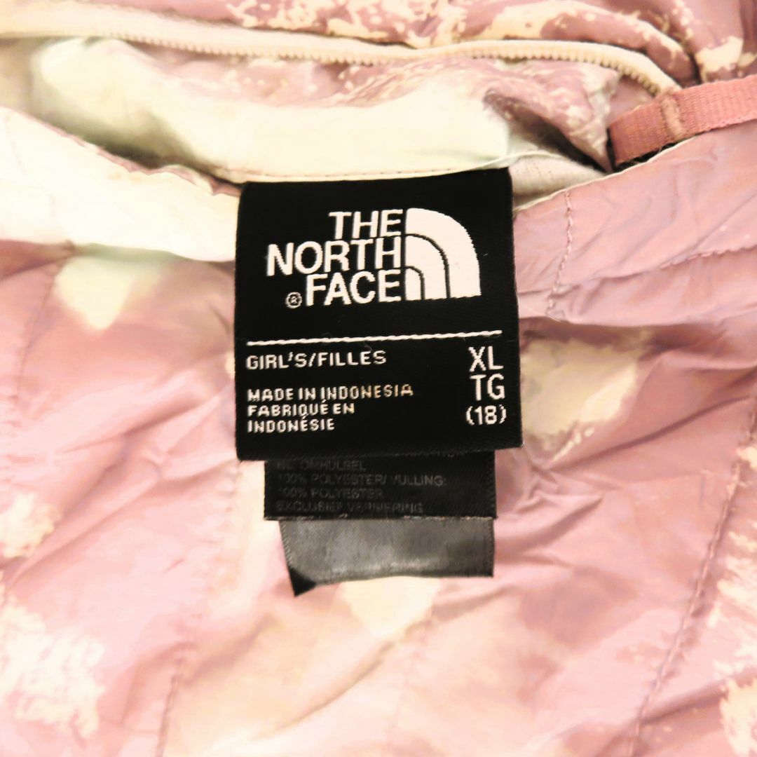 THE NORTH FACE(ザノースフェイス)の美品 THE NORTH FACE ノースフェイス リバーシブル ジャケット キッズ/ベビー/マタニティのキッズ服女の子用(90cm~)(ジャケット/上着)の商品写真