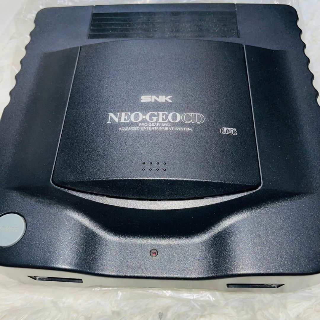 NEOGEO(ネオジオ)の【美品】NEOGEO ネオジオCD SNK 本日 エンタメ/ホビーのゲームソフト/ゲーム機本体(家庭用ゲーム機本体)の商品写真