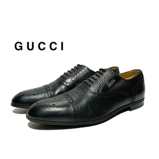 グッチ(Gucci)の美品 グッチ 内羽根 ロゴ レザー セミブローグ シューズ 黒 イタリア製 革靴(ドレス/ビジネス)