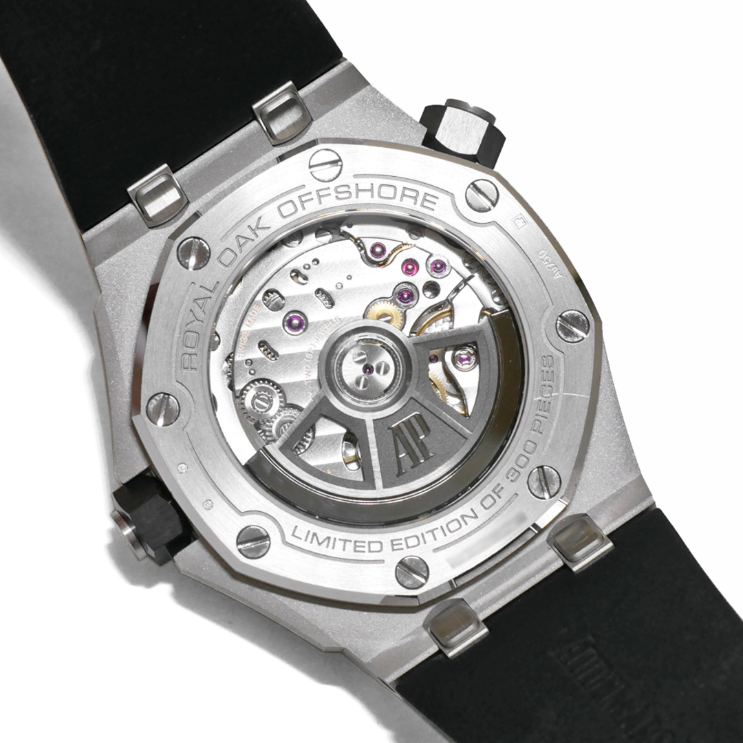 AUDEMARS PIGUET(オーデマピゲ)のロイヤルオーク オフショアダイバー 300本限定 Ref.15720CN.OO.A002CA.01 中古品 メンズ 腕時計 メンズの時計(腕時計(アナログ))の商品写真