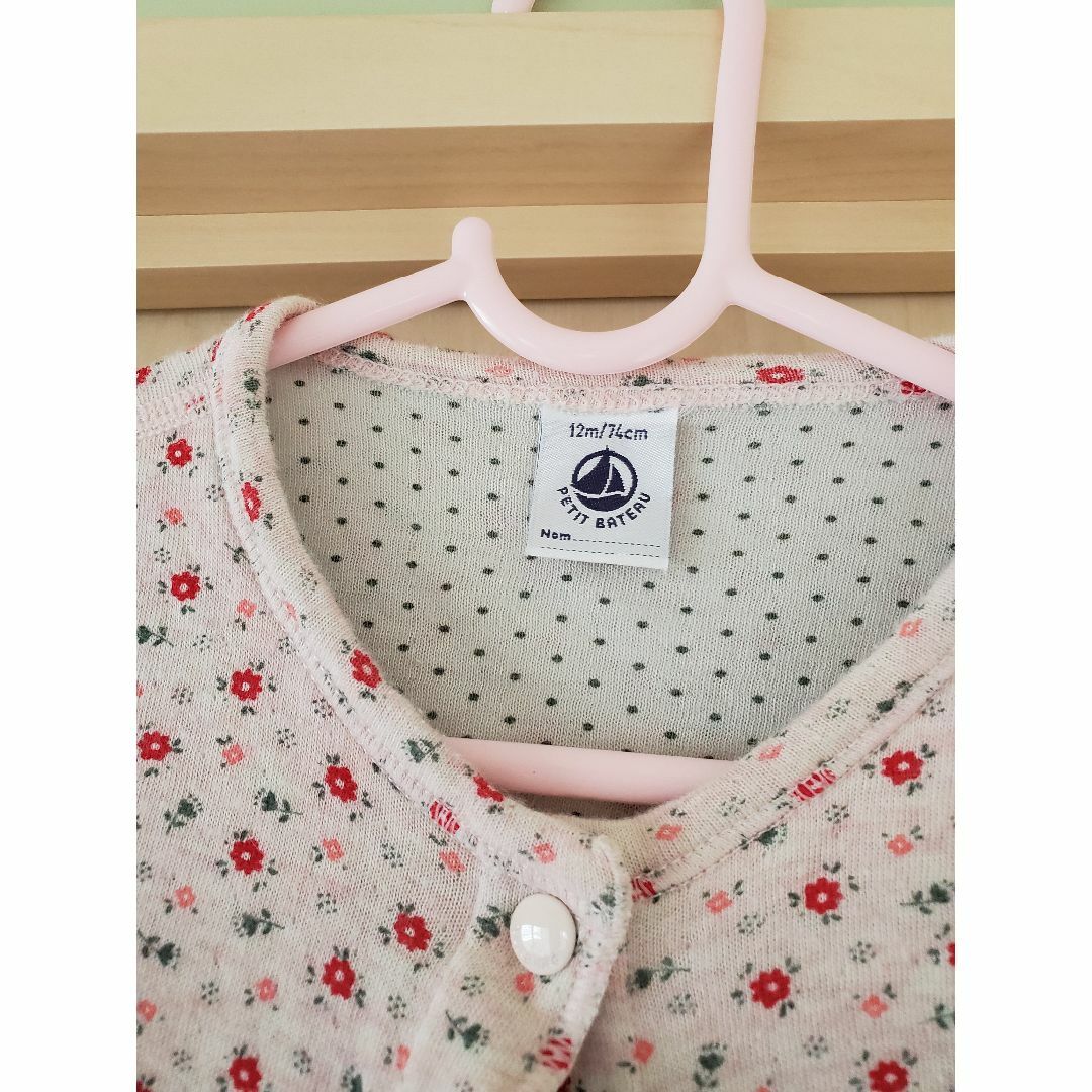 PETIT BATEAU(プチバトー)のプチバトー　カーディガン　花柄　女の子　12m/74cm　ピンク キッズ/ベビー/マタニティのベビー服(~85cm)(カーディガン/ボレロ)の商品写真