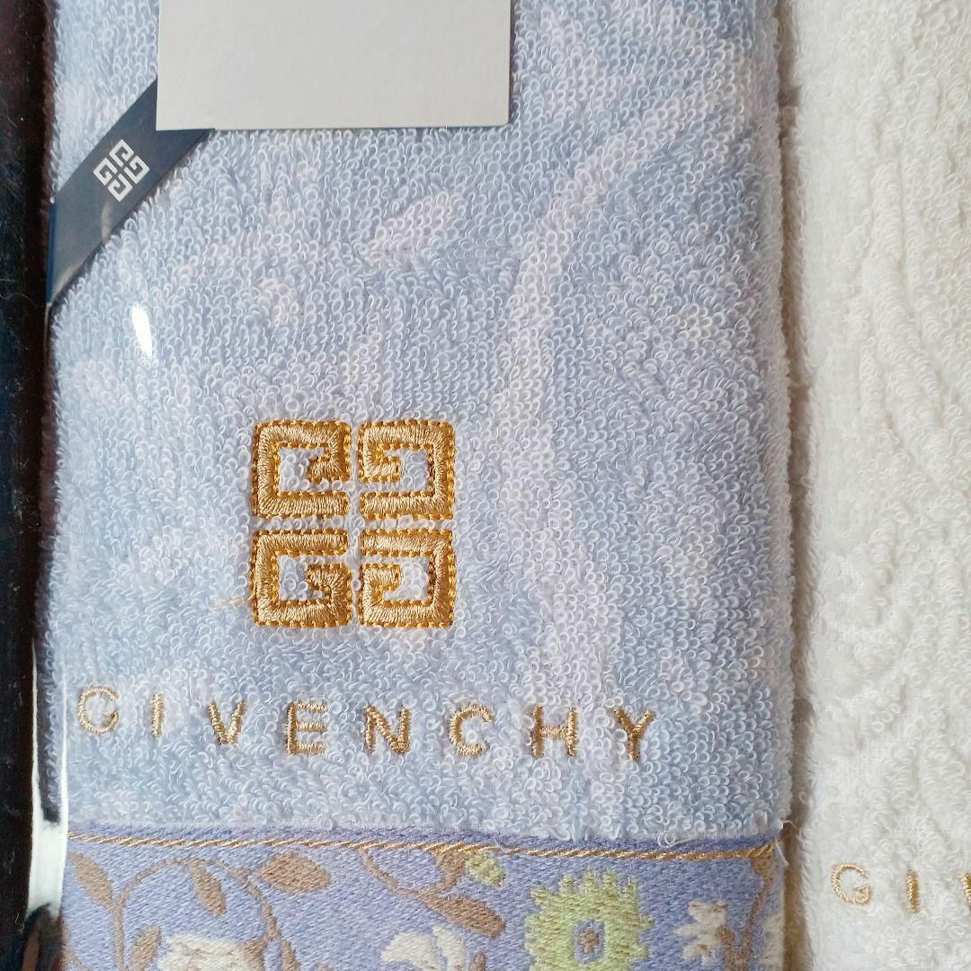 GIVENCHY(ジバンシィ)の【未使用品❤️】GIVENCHYゲストタオル＆フェイスタオル　ロゴ刺繍 インテリア/住まい/日用品の日用品/生活雑貨/旅行(タオル/バス用品)の商品写真