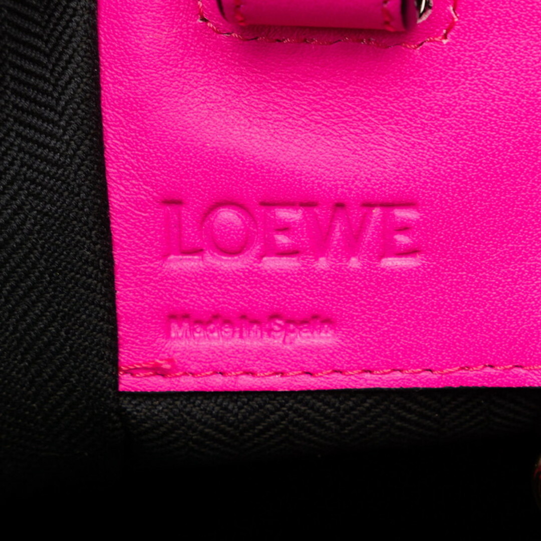 LOEWE(ロエベ)の美品 ロエベ ハンモック スモール ハンドバッグ ショルダーバッグ 2WAY レザー レディース LOEWE 【230-41206】 レディースのバッグ(ショルダーバッグ)の商品写真