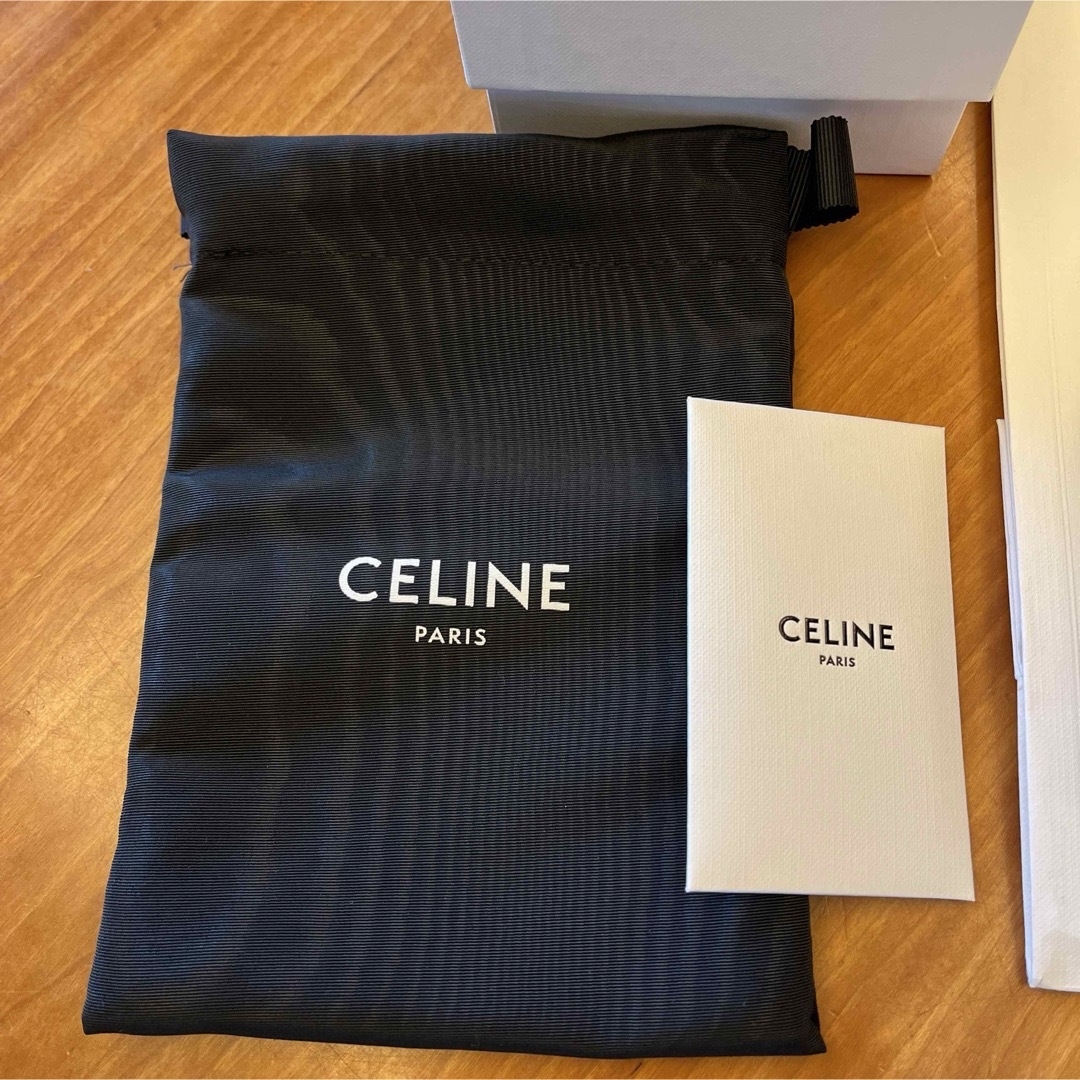 celine(セリーヌ)の値下げ　セリーヌ　トリンオフ　三つ折り財布 レディースのファッション小物(財布)の商品写真