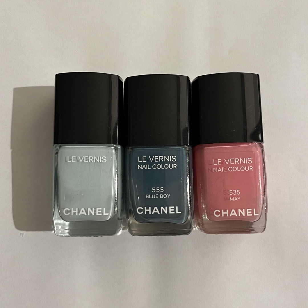 CHANEL(シャネル)のシャネル  ヴェルニ　ネイル　セット コスメ/美容のネイル(マニキュア)の商品写真