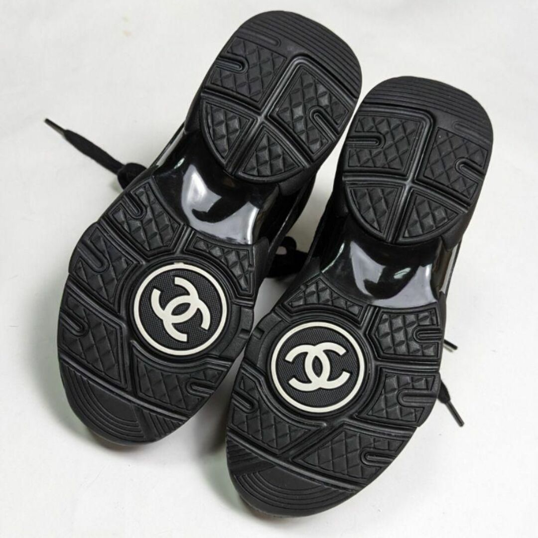 CHANEL(シャネル)の新品そっくりさん⭐CHANELシャネル　ココマーク　スニーカー　34 レディースの靴/シューズ(スニーカー)の商品写真