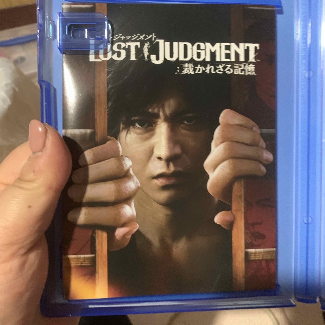 LOST JUDGMENT：裁かれざる記憶 エンタメ/ホビーのゲームソフト/ゲーム機本体(家庭用ゲームソフト)の商品写真