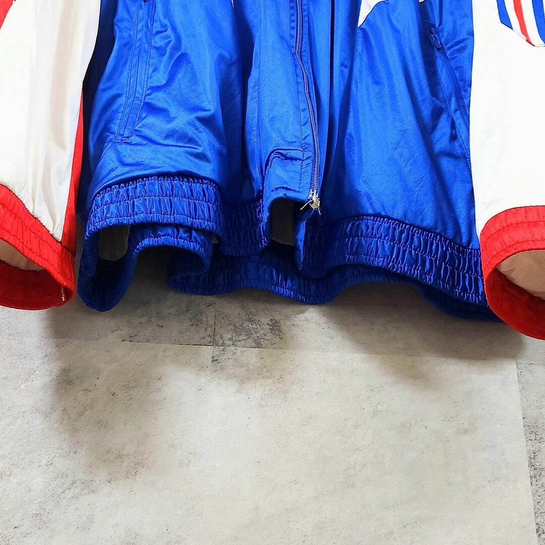 adidas(アディダス)のオールドアディダス ナイロンジャケット L相当 青 フランス製 80s メンズのジャケット/アウター(ナイロンジャケット)の商品写真