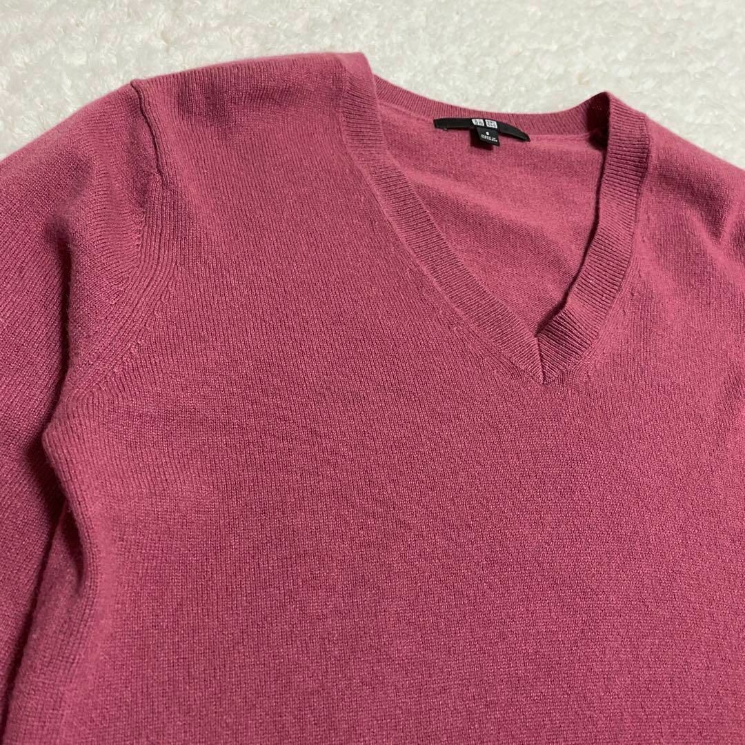 UNIQLO - 【極美品】 ユニクロ UNIQLO カシミヤ100% Vネック UNIQLO - 【極美品】 ユニクロ UNIQLO カシミヤ100% Vネック