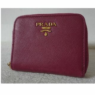 PRADA - プラダ　PRADA　サフィアーノレザー　小銭入れ　コインケース　ピンク　ロゴ金具
