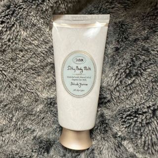 サボン(SABON)のSABON シルキーボディミルク デリケート・ジャスミン 200ml(ボディローション/ミルク)