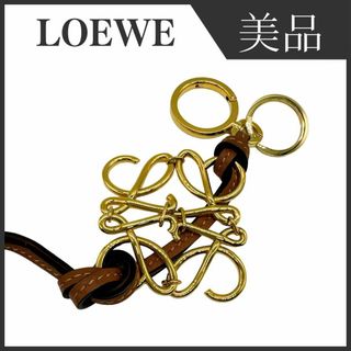 ロエベ チャームの通販 300点以上 | LOEWEのレディースを買うならラクマ