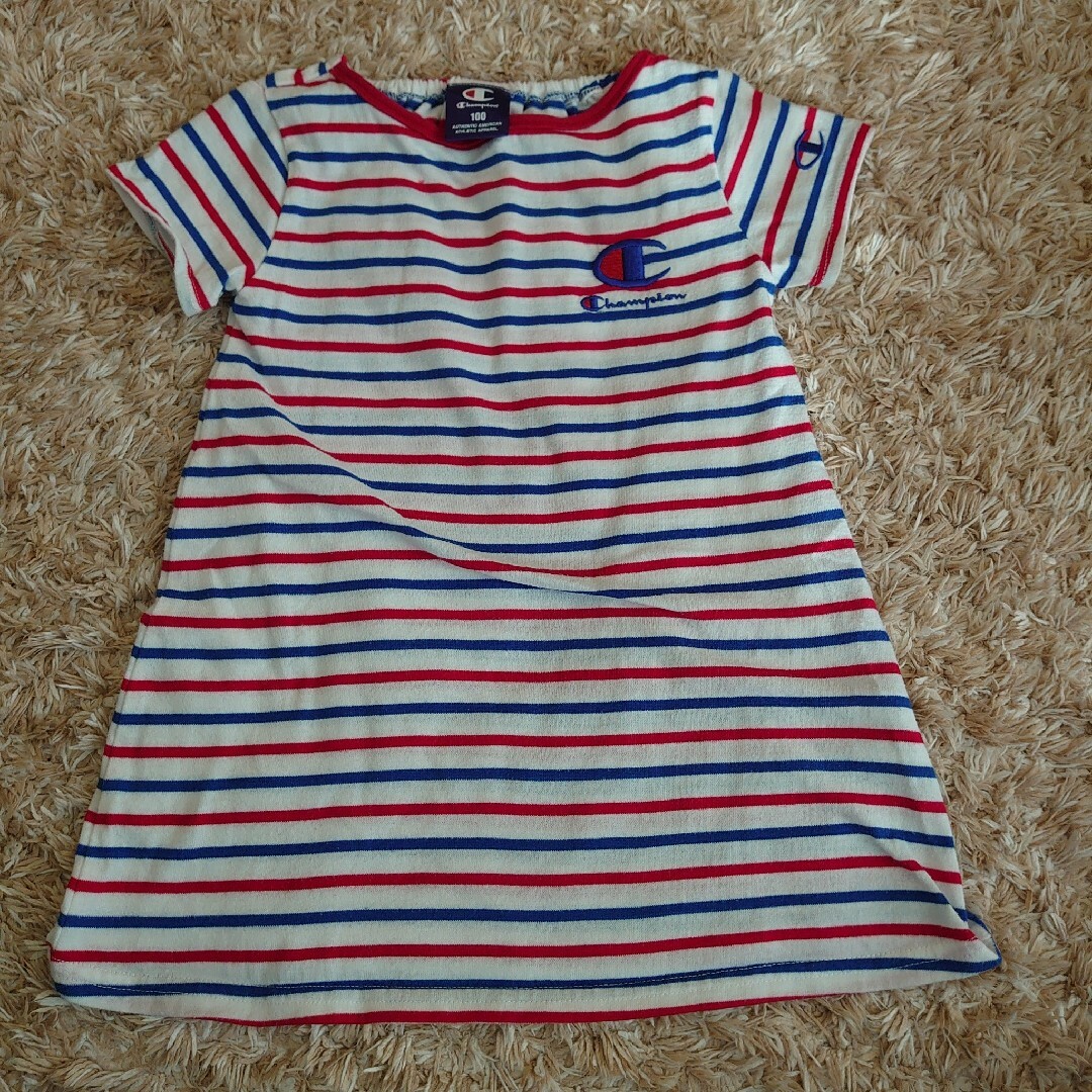 Champion　ワンピース キッズ/ベビー/マタニティのキッズ服女の子用(90cm~)(ワンピース)の商品写真