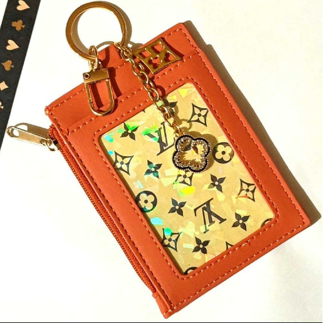 LOUIS VUITTON(ルイヴィトン)の⭐ミニ財布パスケース　⭐LOUIS VUITTONモノグラムトランプ１枚　OB レディースのファッション小物(パスケース/IDカードホルダー)の商品写真