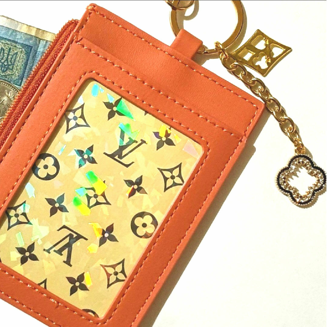 LOUIS VUITTON(ルイヴィトン)の⭐ミニ財布パスケース　⭐LOUIS VUITTONモノグラムトランプ１枚　OB レディースのファッション小物(パスケース/IDカードホルダー)の商品写真