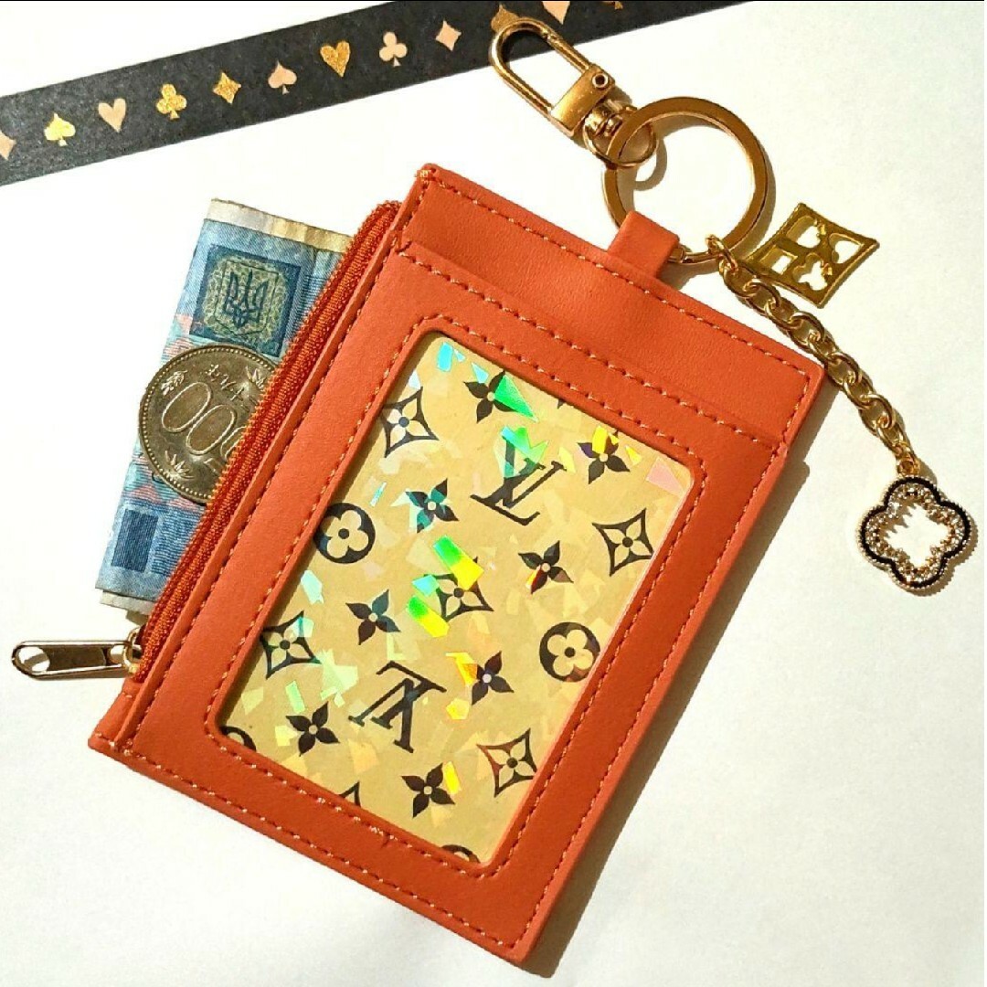 LOUIS VUITTON(ルイヴィトン)の⭐ミニ財布パスケース　⭐LOUIS VUITTONモノグラムトランプ１枚　OB レディースのファッション小物(パスケース/IDカードホルダー)の商品写真