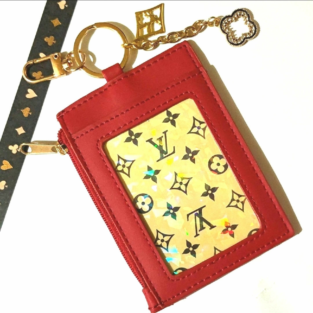 LOUIS VUITTON(ルイヴィトン)の⭐ミニ財布パスケース　⭐LOUIS VUITTONモノグラムトランプ１枚　RB レディースのファッション小物(パスケース/IDカードホルダー)の商品写真