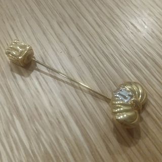 NINA RICCI(ブローチ/コサージュ)のフリマアイテム一覧 NINA RICCI(ブローチ/コサージュ)のフリマアイテム一覧