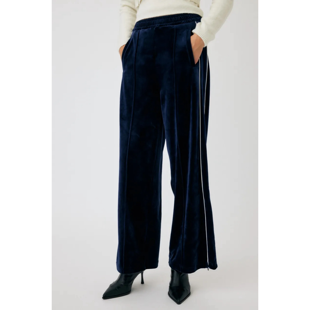 moussy(マウジー)のMOUSSY♡ SIDE LINE VEROUR PANTS レディースのパンツ(カジュアルパンツ)の商品写真